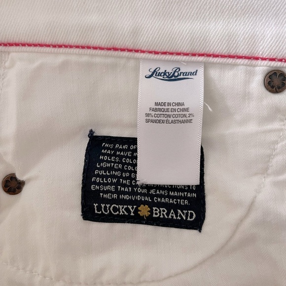 LUCKY BRAND ‘Charlie Skinny’ White Jeans - Picture 12 of 13
